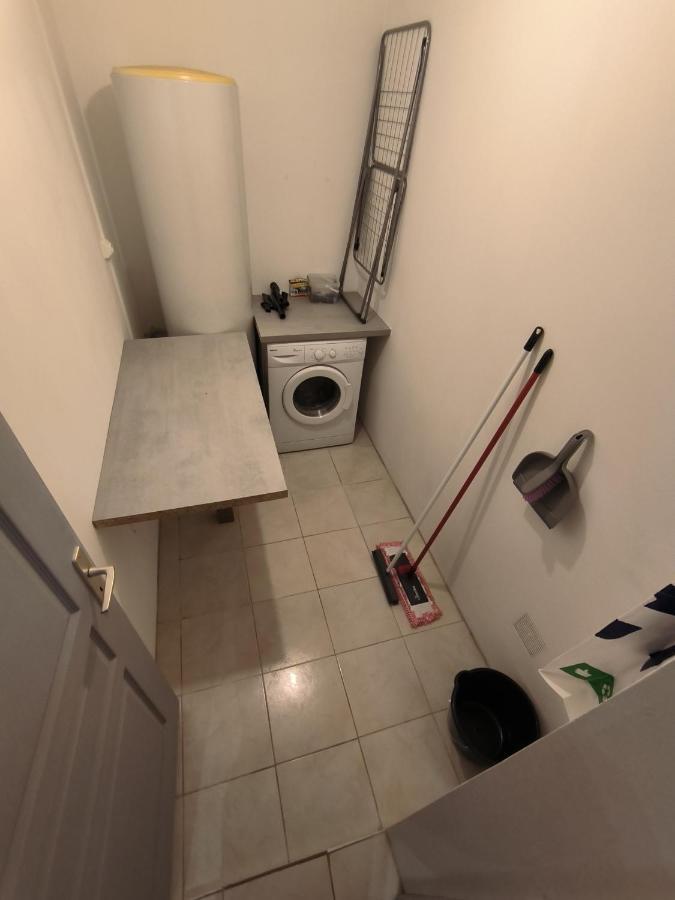 Superbe Appartement ลามาลูส์-เลส์-แบ็งส์ ภายนอก รูปภาพ